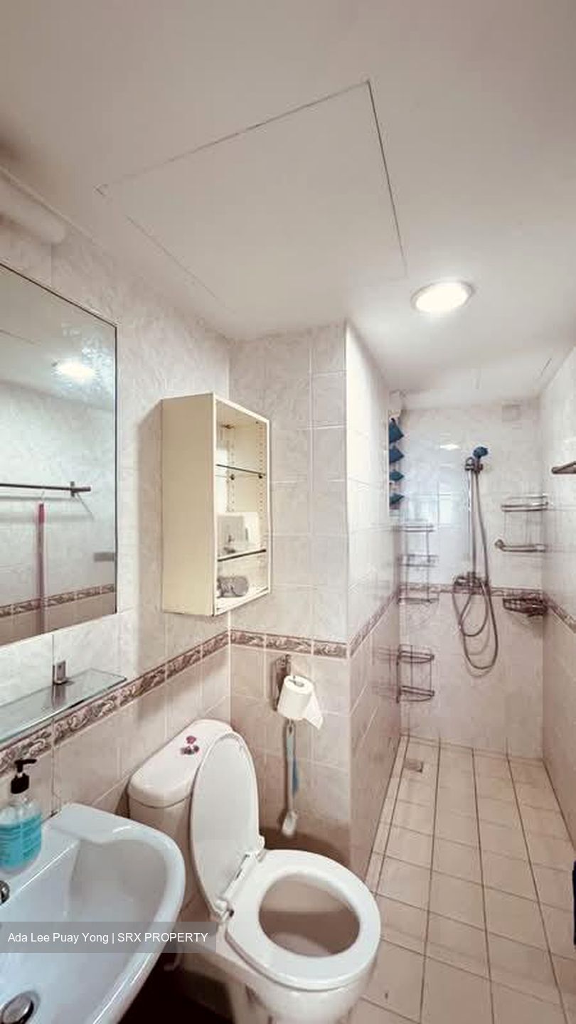 Blk 48 Forfar Heights (Queenstown), HDB 4 Rooms #557369401
